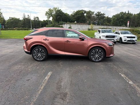 Used 2025 Lexus RX 350 w/ Convenience Package AWD/4WD image 23