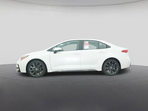 New 2026 Toyota Corolla SE image 19