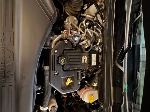 Used 2025 RAM 2500 Tradesman AWD/4WD image 15