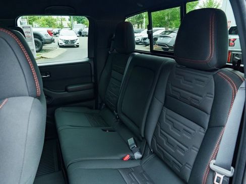 New 2025 Nissan Frontier PRO-4X w/ Pro Convenience Package image 28