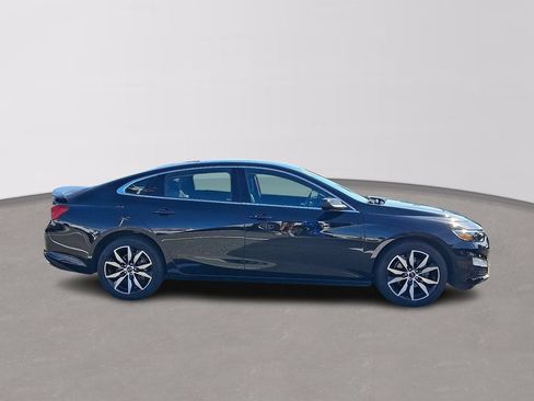 Used 2024 Chevrolet Malibu RS w/ LPO, Floor Liner Package FWD image 7