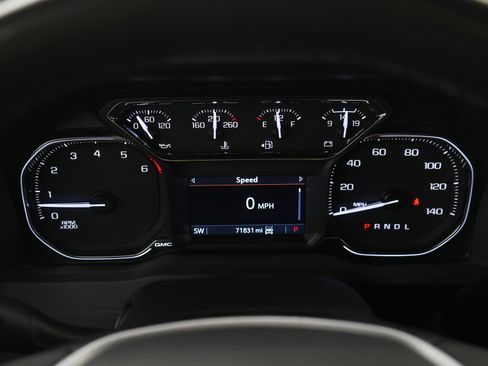 Used 2022 GMC Sierra 1500 SLT w/ SLT Premium Package AWD/4WD image 25