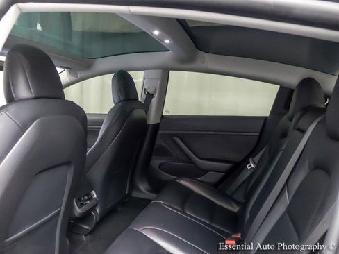 Used 2020 Tesla Model 3 Performance image 15