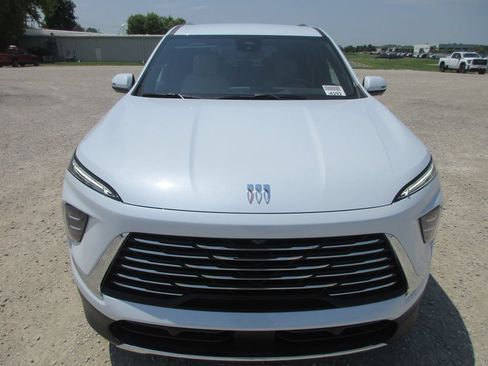 New 2026 Buick Enclave Preferred AWD/4WD image 11