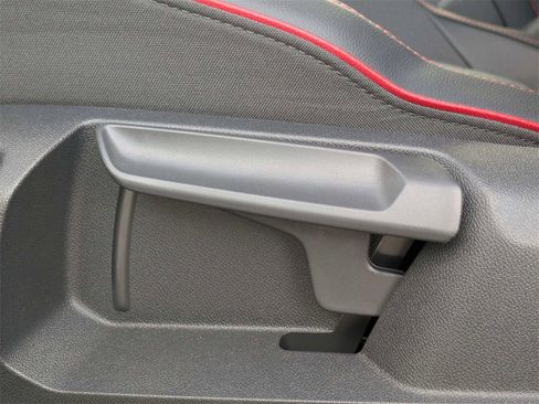 Certified 2026 Volkswagen GTI SE image 23