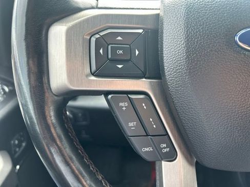 Used 2018 Ford F150 Platinum w/ Equipment Group 701A Luxury AWD/4WD image 15