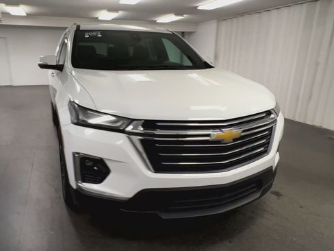 Certified 2023 Chevrolet Traverse LT image 37