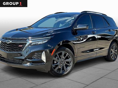 Certified 2023 Chevrolet Equinox RS image 1