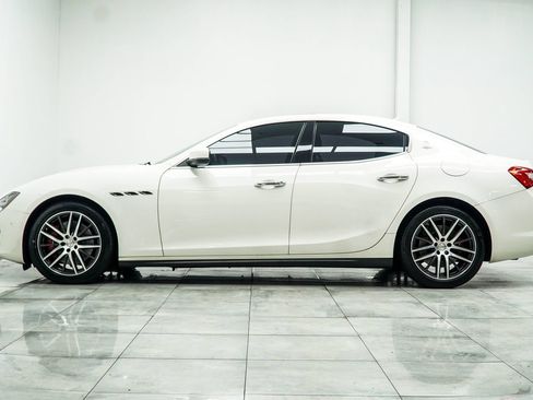 Used 2019 Maserati Ghibli S Q4 AWD/4WD image 10