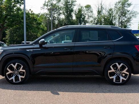 Certified 2023 Volkswagen Taos SEL AWD/4WD image 3