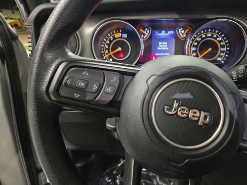 Used 2023 Jeep Wrangler Unlimited Sport AWD/4WD image 18