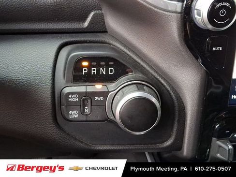 Used 2024 RAM 2500 Big Horn w/ Night Edition AWD/4WD image 17