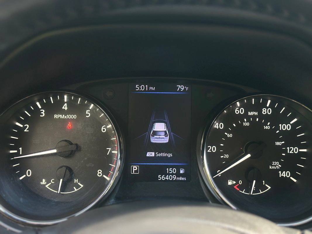 Used 2020 Nissan Rogue SV AWD/4WD image 9