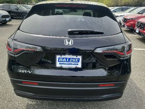 New 2026 Honda HR-V LX image 6