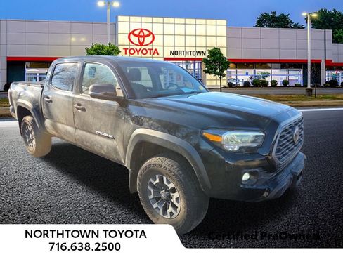 Used 2023 Toyota Tacoma TRD Off-Road image 1