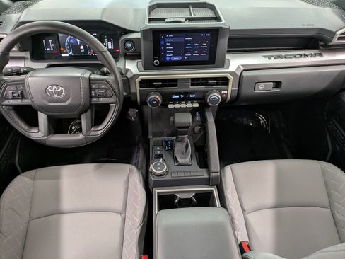 Used 2026 Toyota Tacoma SR5 AWD/4WD image 24