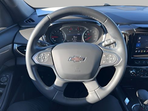 Used 2023 Chevrolet Traverse LT w/ Midnight/Sport Edition image 19