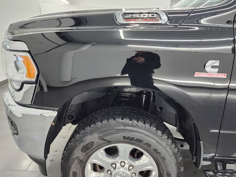 Used 2024 RAM 2500 Big Horn image 31