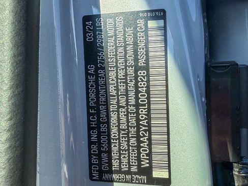 Used 2024 Porsche Panamera 4 w/ Premium Package image 47