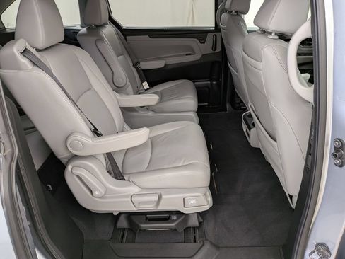 Used 2018 Honda Odyssey Elite image 34