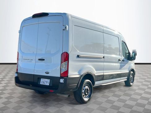 Used 2023 Ford Transit 250 Medium Roof RWD image 7