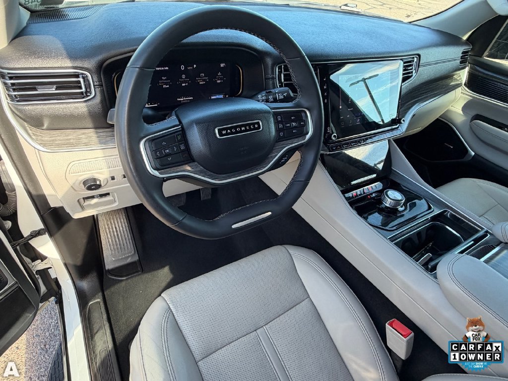 Used 2024 Jeep Wagoneer Series II w/ Flexible Seating Group RWD image 14