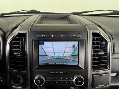 Used 2021 Ford Expedition XLT RWD image 15
