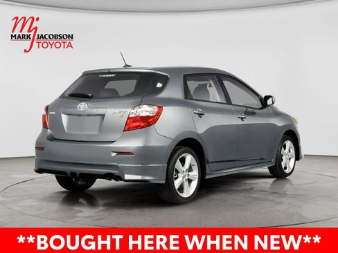 Used 2010 Toyota Matrix w/ PWR Pkg FWD image 3