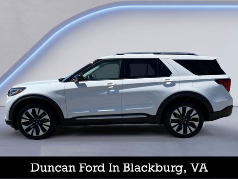 New 2026 Ford Explorer Platinum AWD/4WD image 6