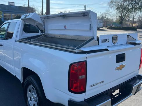 Used 2016 Chevrolet Colorado W/T w/ WT Convenience Package image 8