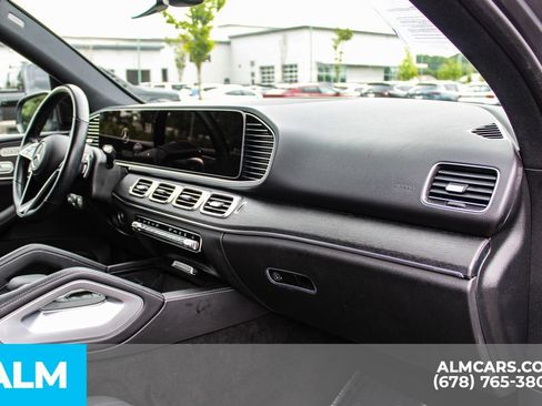 Used 2025 Mercedes-Benz GLE 450e 4MATIC w/ Winter Package image 23