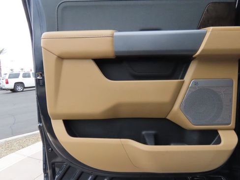 Used 2022 Ford F150 Lariat image 25