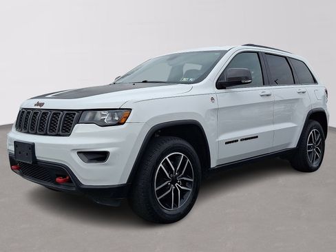 Used 2020 Jeep Grand Cherokee Trailhawk AWD/4WD image 3