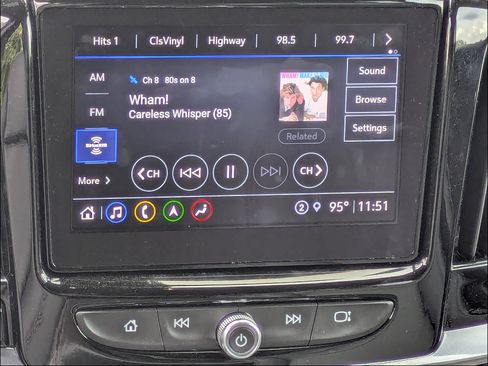Used 2023 Chevrolet Traverse RS AWD/4WD image 21