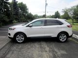 Used 2019 Ford Edge SEL w/ Equipment Group 201A image 2