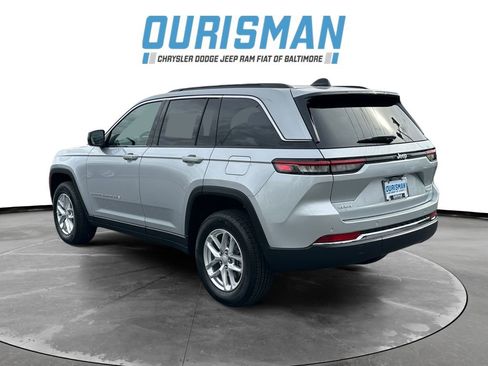 New 2025 Jeep Grand Cherokee Laredo X w/ Luxury Tech Group I image 4