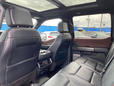 Used 2023 Ford F150 Lariat w/ Equipment Group 502A High image 17