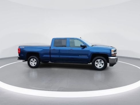 Used 2017 Chevrolet Silverado 1500 LT w/ All Star Edition image 9