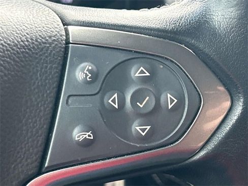 Used 2019 Chevrolet Suburban LT image 29