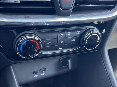 New 2026 Buick Encore GX Sport Touring image 17