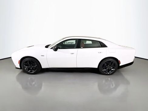 New 2026 Dodge Charger R/T AWD/4WD image 4