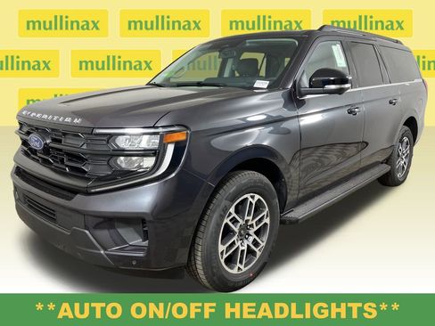 New 2026 Ford Expedition Max Active image 15