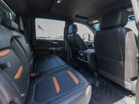 Used 2022 GMC Sierra 2500 AT4 AWD/4WD image 24