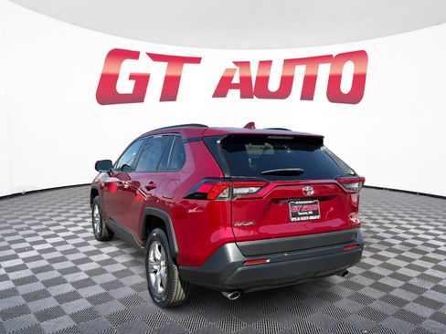 Used 2023 Toyota RAV4 XLE FWD image 3
