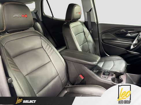 Used 2024 GMC Terrain AT4 w/ Tech Package AWD/4WD image 31
