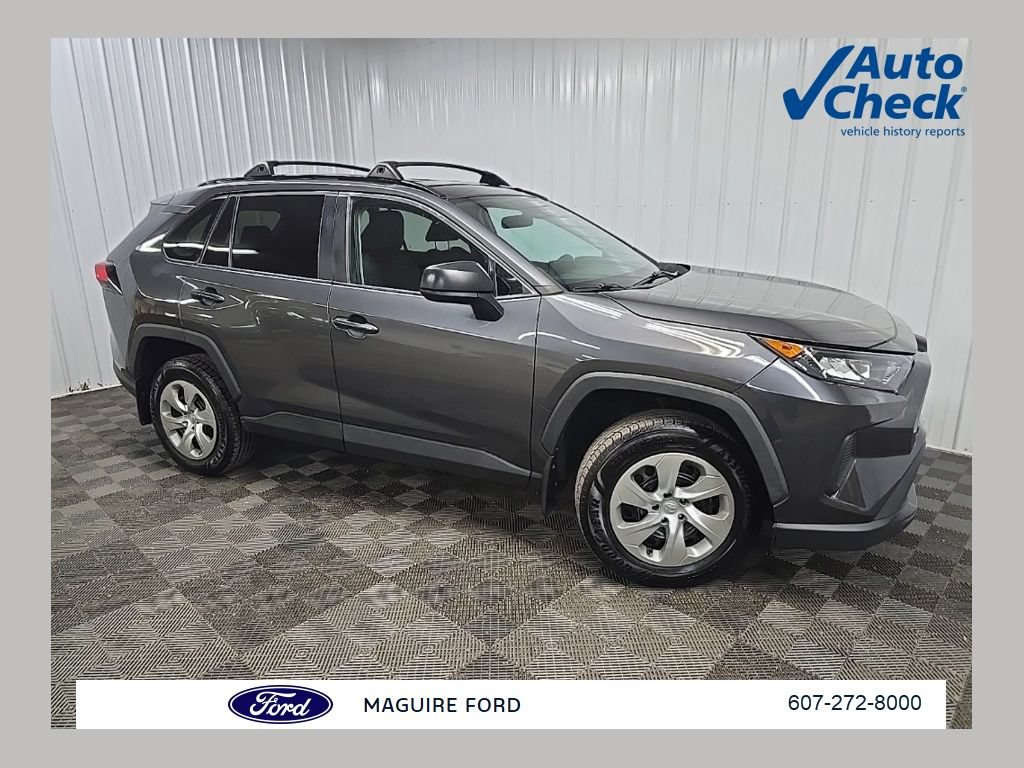 Used 2021 Toyota RAV4 LE AWD/4WD image 1