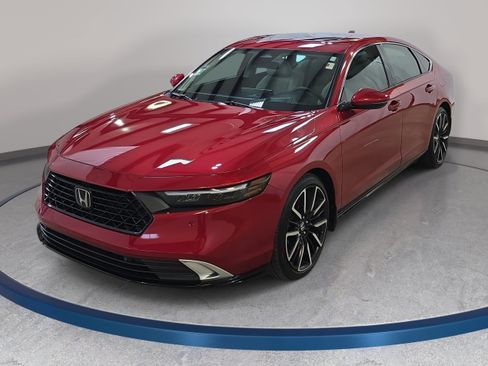 Certified 2023 Honda Accord Touring image 1