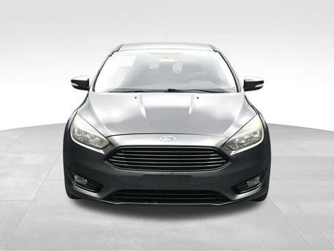 Used 2017 Ford Focus SE FWD image 8