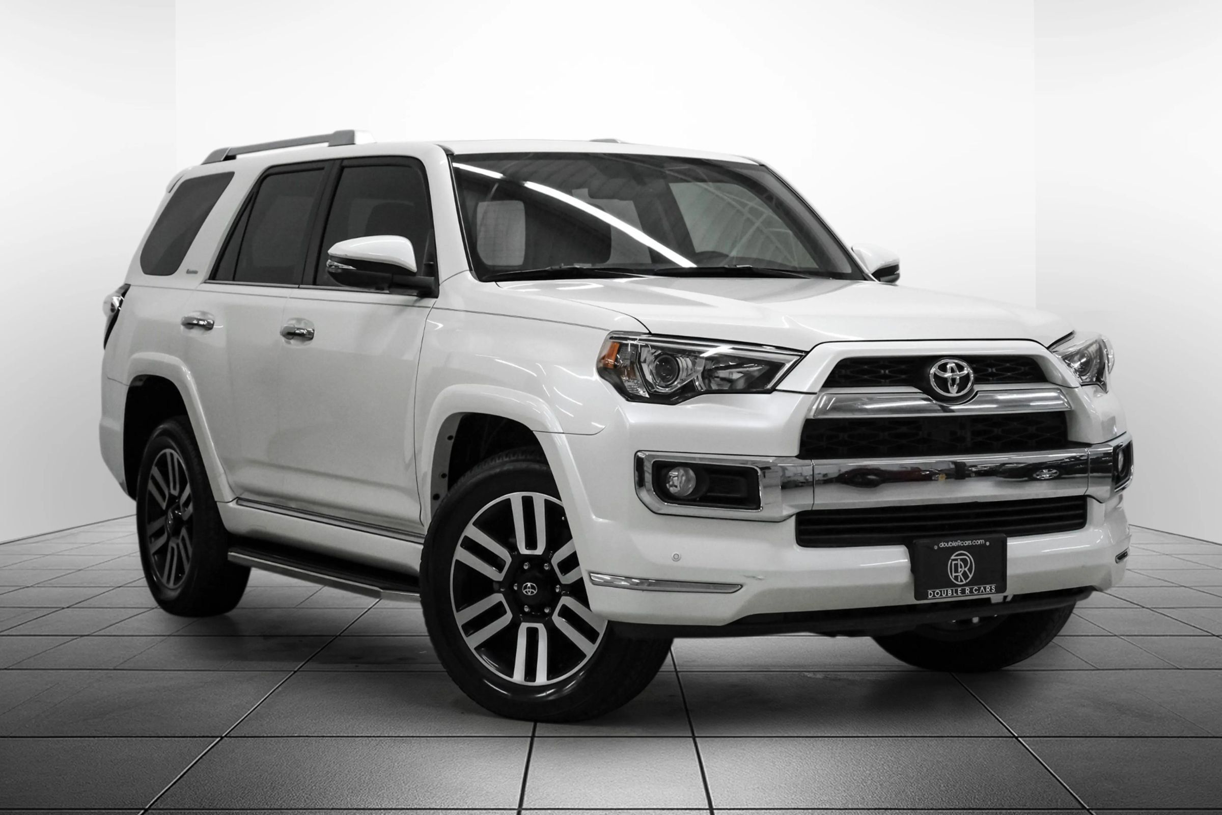 Used 2016 Toyota 4Runner Limited AWD/4WD image 7