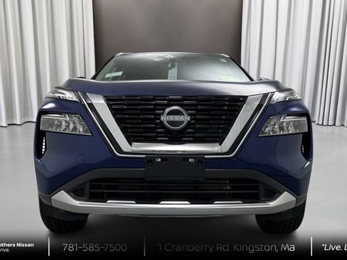 Certified 2023 Nissan Rogue Platinum AWD/4WD image 2